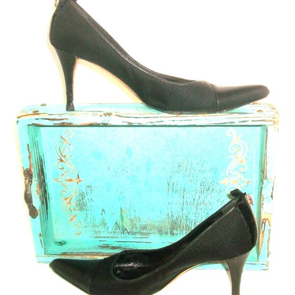 Yves Saint Laurent Vintage 90's Pointy Rear-Zip Leather & Textile Pumps - Picture 5 of 14